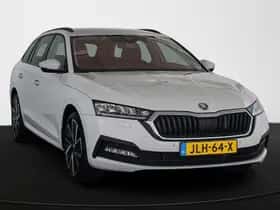 Škoda Octavia (2022) thumbnail 2