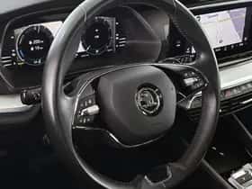 Škoda Octavia (2022) thumbnail 12