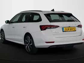 Škoda Octavia (2022) thumbnail 4