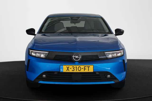 Opel Astra (2023) thumbnail 13