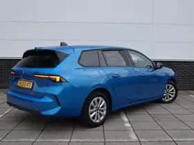 Opel Astra (2023) thumbnail 4