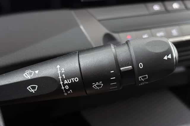 Opel Astra (2023) thumbnail 35