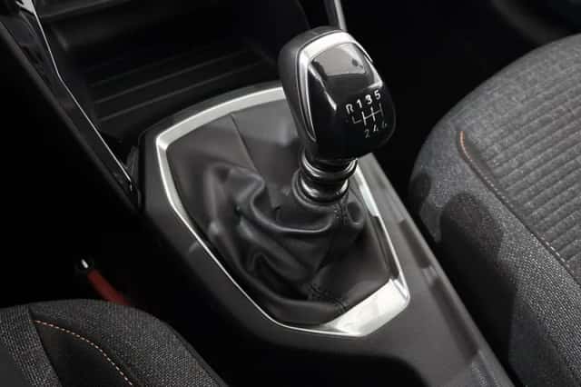 Peugeot 208 (2025) thumbnail 15