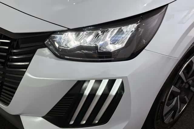 Peugeot 208 (2025) thumbnail 17