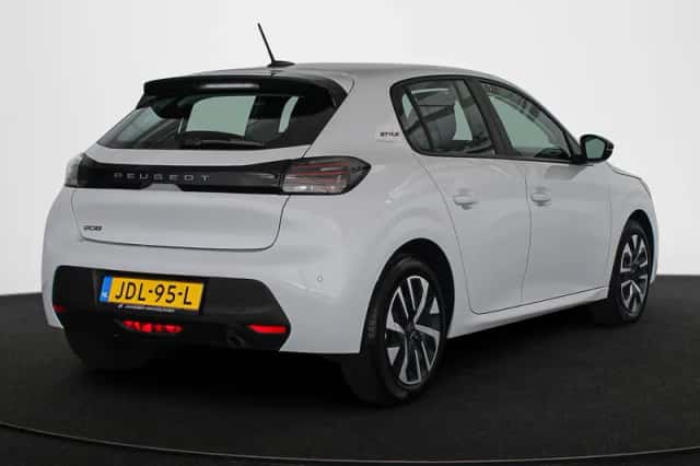 Peugeot 208 (2025) thumbnail 3