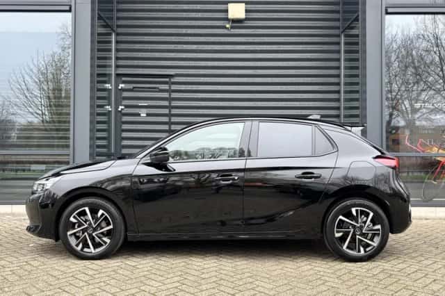 Opel Corsa (2025) thumbnail 3