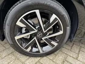 Opel Corsa (2025) thumbnail 6