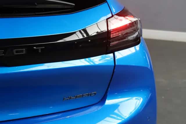Peugeot 208 (2025) thumbnail 32