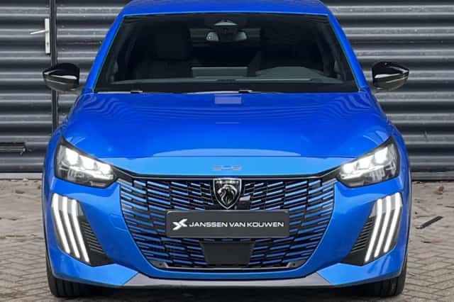 Peugeot 208 (2025) thumbnail 2