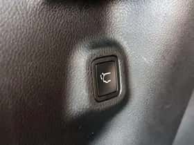 Jeep Compass (2023) thumbnail 42