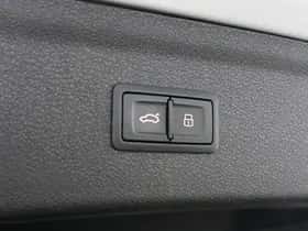 Audi Q3 (2017) thumbnail 24