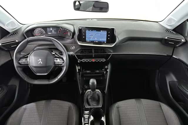 Peugeot 208 (2022) thumbnail 11