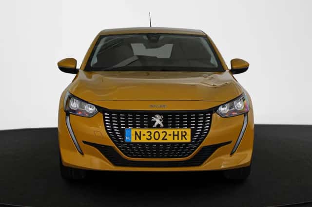 Peugeot 208 (2022) thumbnail 13