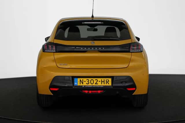 Peugeot 208 (2022) thumbnail 14