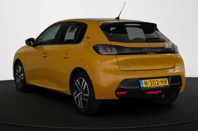 Peugeot 208 (2022) thumbnail 4
