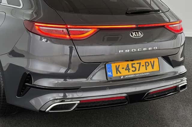 Kia Proceed (2021) thumbnail 19