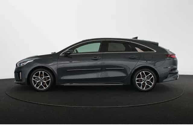Kia Proceed (2021) thumbnail 28