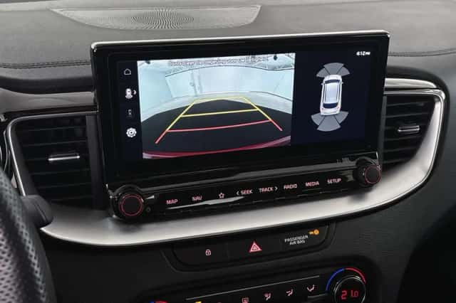 Kia Ceed Sportswagon (2022) thumbnail 17