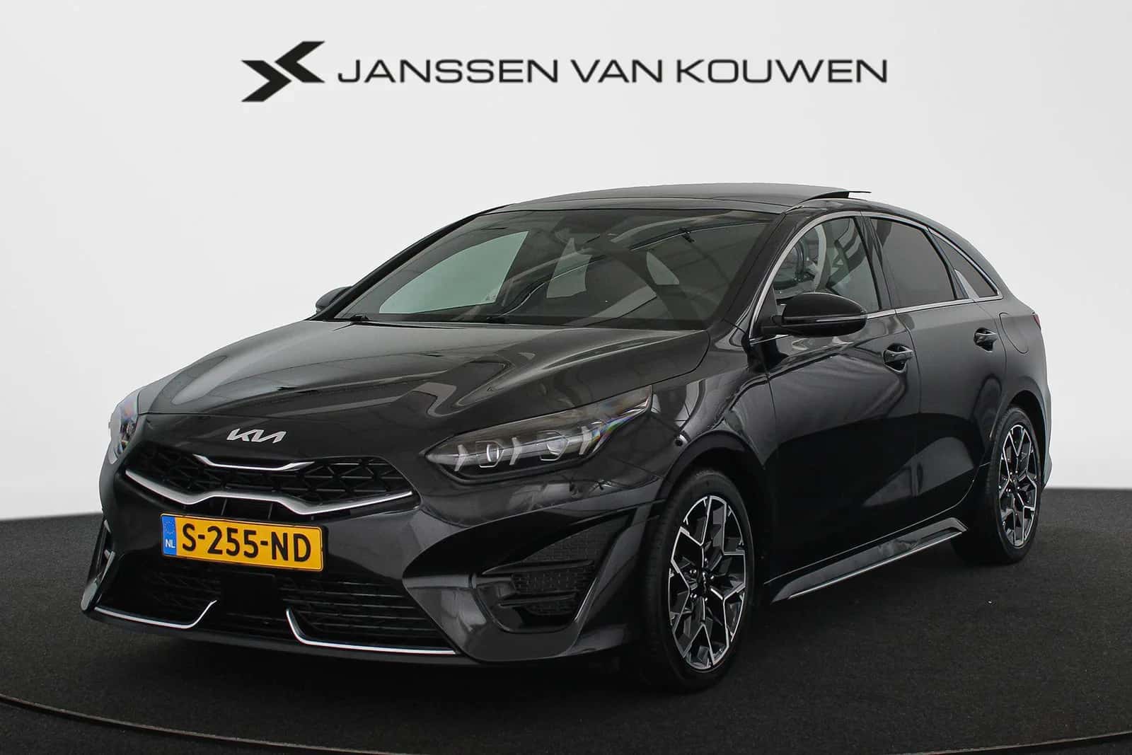 Kia Proceed (2023) — foto 1