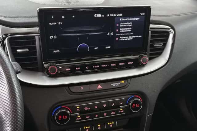 Kia Proceed (2023) thumbnail 25