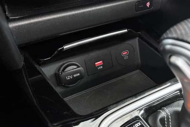 Kia Proceed (2023) thumbnail 42