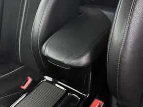 Kia Proceed (2023) thumbnail 44