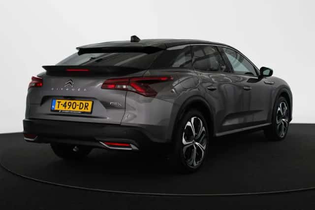 Citroën C5 X (2023) thumbnail 3