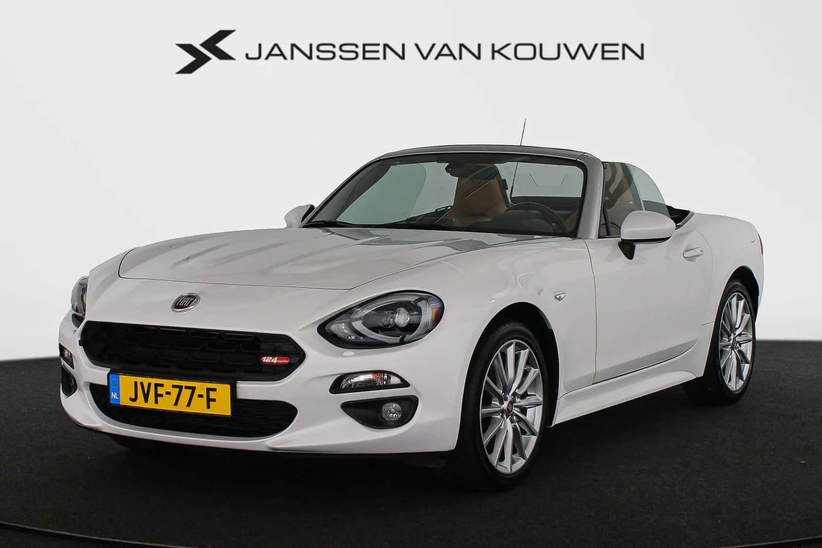 Fiat 124 Spider (2018) — foto 1