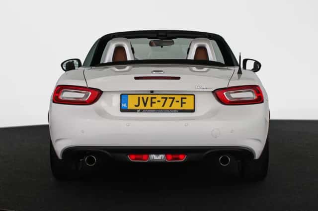 Fiat 124 Spider (2018) thumbnail 14