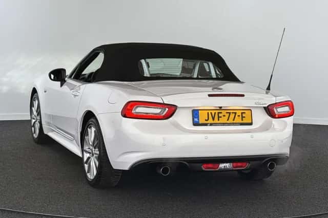 Fiat 124 Spider (2018) thumbnail 7