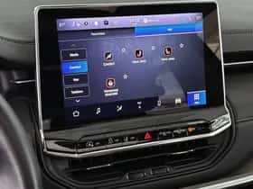 Jeep Compass (2022) thumbnail 23