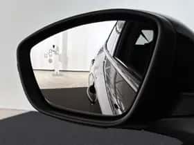 Peugeot 2008 (2025) thumbnail 25