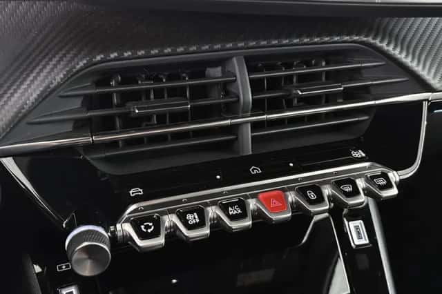Peugeot 2008 (2025) thumbnail 40
