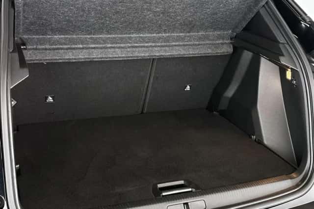 Peugeot 2008 (2025) thumbnail 9
