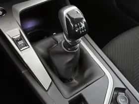 Peugeot 308 (2024) thumbnail 14