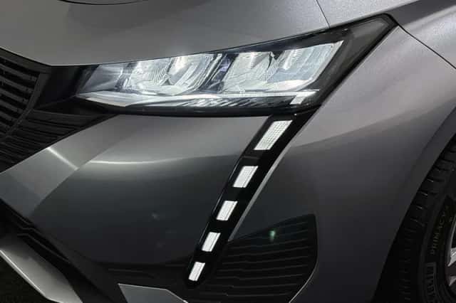 Peugeot 308 (2024) thumbnail 17