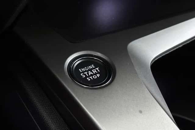 Peugeot 308 (2024) thumbnail 33