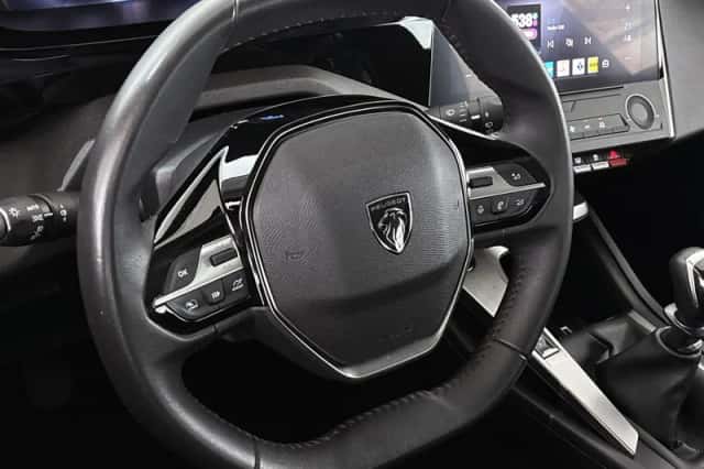 Peugeot 308 (2024) thumbnail 7