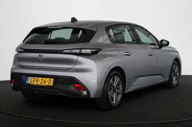 Peugeot 308 (2024) thumbnail 3