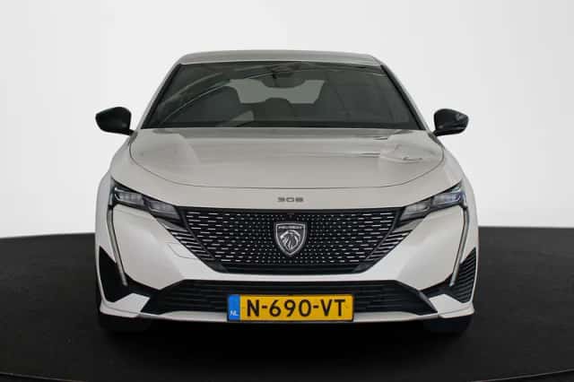 Peugeot 308 (2022) thumbnail 14