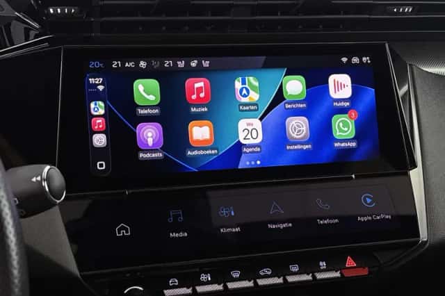 Peugeot 308 (2022) thumbnail 17