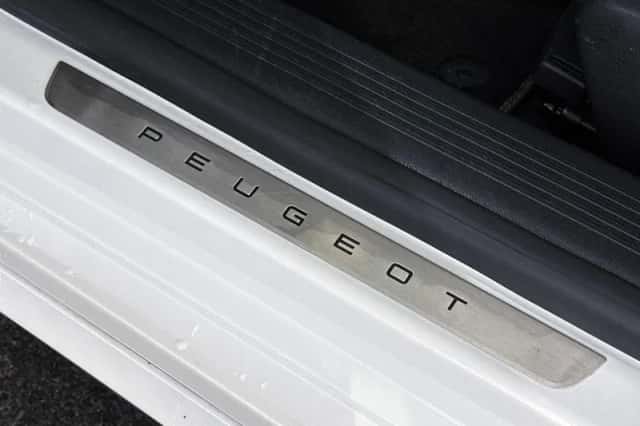 Peugeot 308 (2022) thumbnail 27