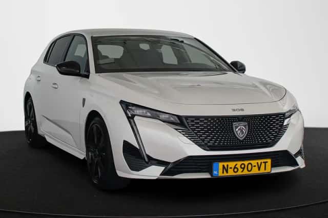 Peugeot 308 (2022) thumbnail 2