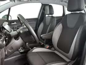 Opel Crossland X (2019) thumbnail 6