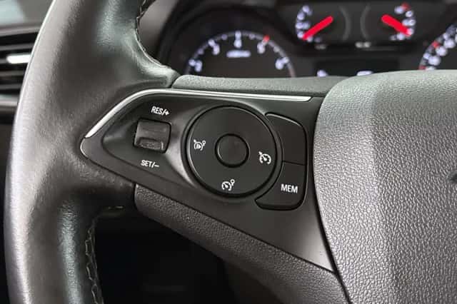 Opel Crossland X (2019) thumbnail 26