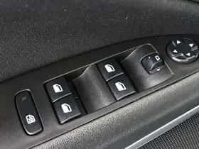 Opel Crossland X (2019) thumbnail 26