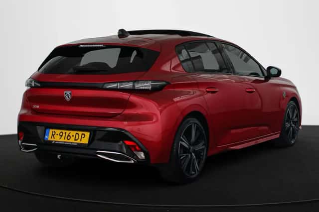 Peugeot 308 (2022) thumbnail 3