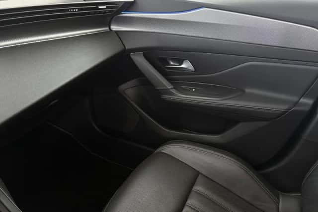 Peugeot 308 (2022) thumbnail 50