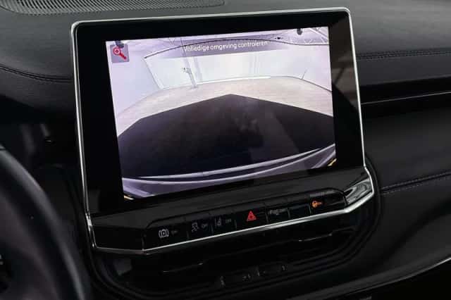 Jeep Compass (2023) thumbnail 15