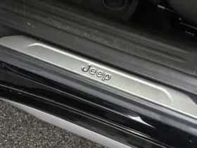 Jeep Compass (2023) thumbnail 17